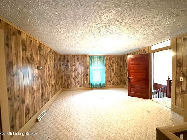 3480 Walter Hall Rd, New Haven, KY 40051