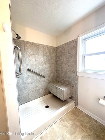 3480 Walter Hall Rd, New Haven, KY 40051