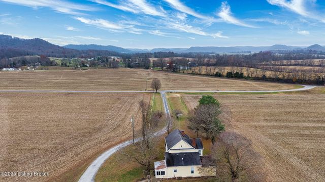 3480 Walter Hall Rd, New Haven, KY 40051