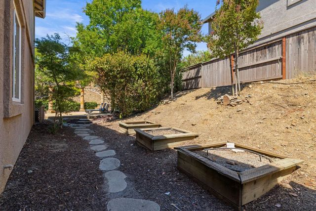 8033 Marigola Dr, El Dorado Hills, CA 95762