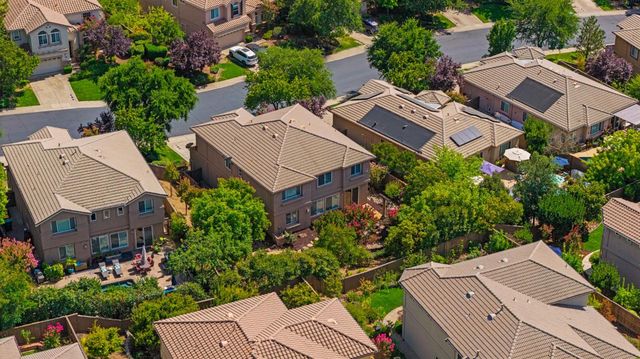8033 Marigola Dr, El Dorado Hills, CA 95762