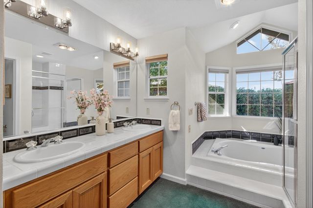 1921 Belcot Rd, Sacramento, CA 95825