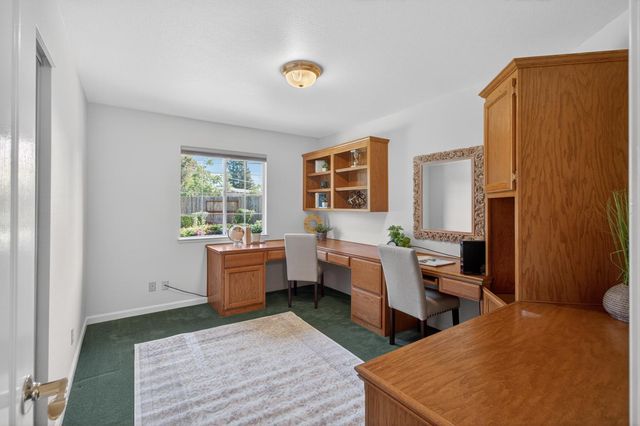 1921 Belcot Rd, Sacramento, CA 95825