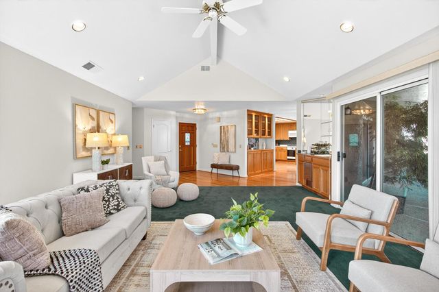 1921 Belcot Rd, Sacramento, CA 95825