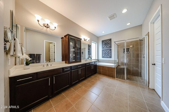 18220 W SEQUOIA Drive, Goodyear, AZ 85338