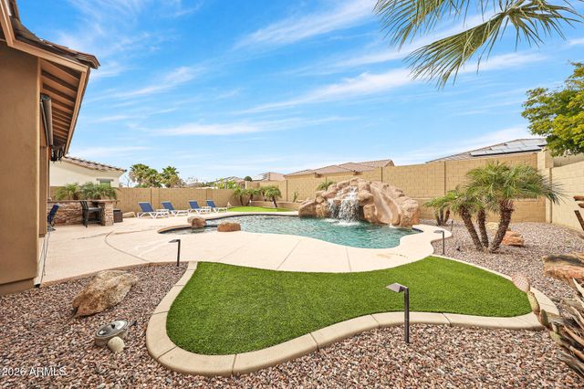 18220 W SEQUOIA Drive, Goodyear, AZ 85338