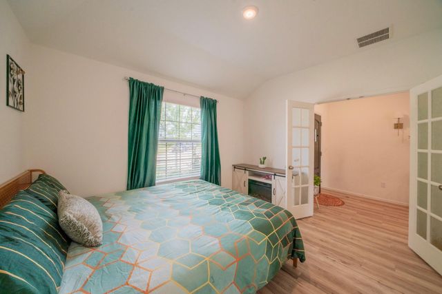 8658 Flamingo Bay Lane, Cypress, TX 77433