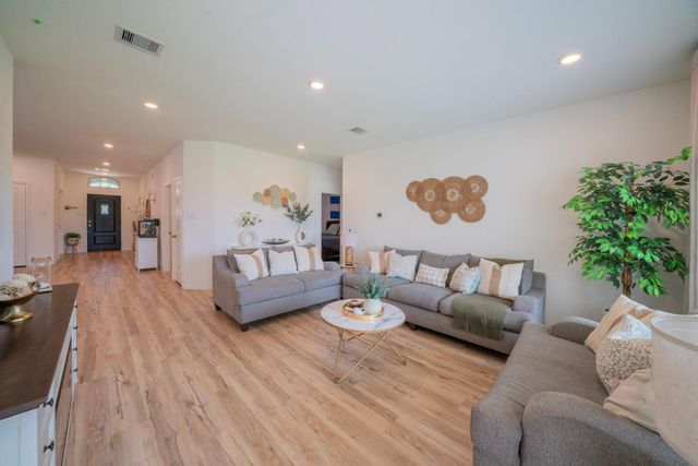 8658 Flamingo Bay Lane, Cypress, TX 77433