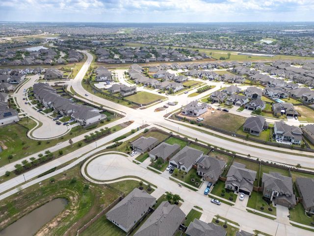 8658 Flamingo Bay Lane, Cypress, TX 77433