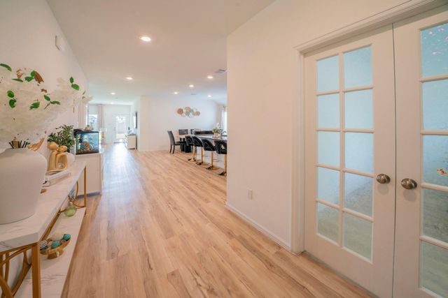 8658 Flamingo Bay Lane, Cypress, TX 77433