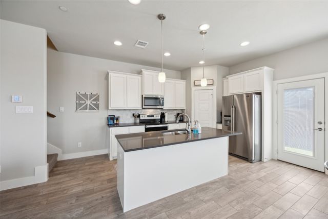 845 Eaglescliffe Landing, Wylie, TX 75098