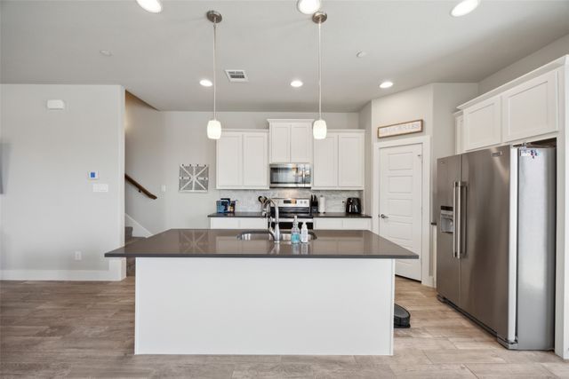 845 Eaglescliffe Landing, Wylie, TX 75098