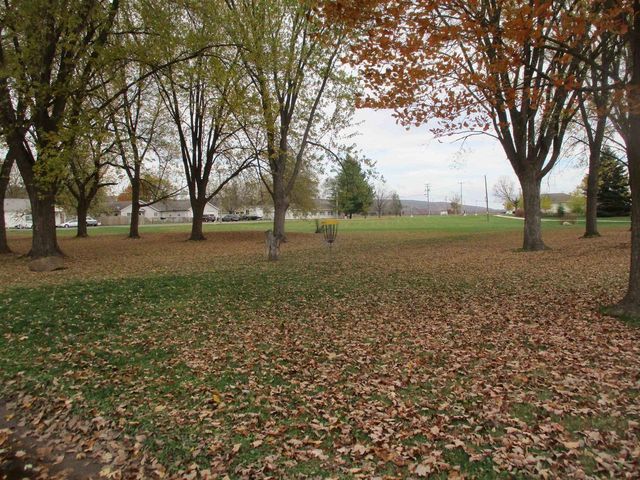 L 24 South Road, North Freedom, WI 53951