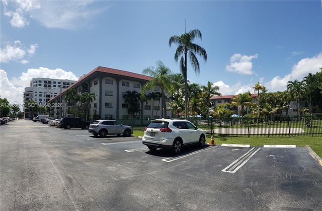 8107 SW 72nd Avenue 416E, Miami, FL 33143
