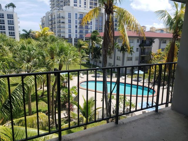 8107 SW 72nd Avenue 416E, Miami, FL 33143