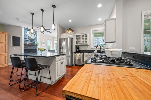 79 Jefferson Road, Conway, NH 03813