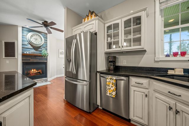 79 Jefferson Road, Conway, NH 03813
