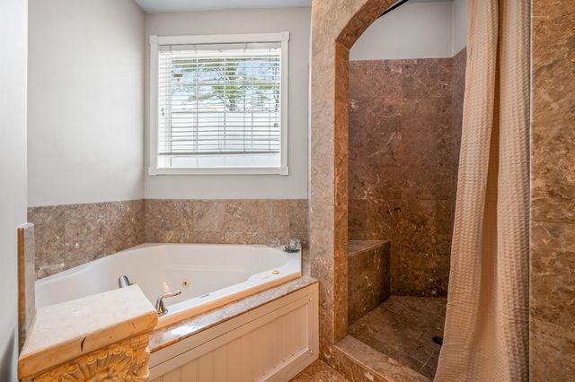 79 Jefferson Road, Conway, NH 03813