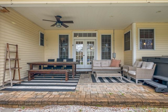 79 Jefferson Road, Conway, NH 03813
