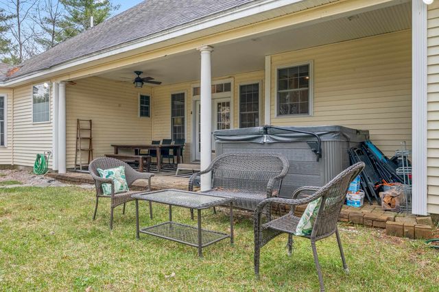 79 Jefferson Road, Conway, NH 03813
