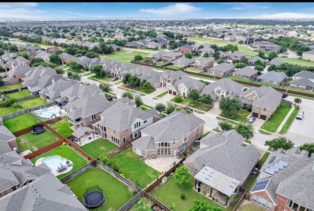 6944 SEA HARBOR Drive, Grand Prairie, TX 75054