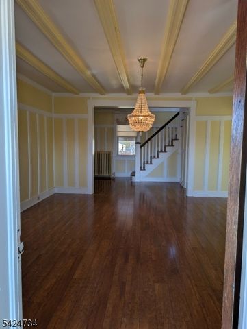 4 New Amwell Rd, Hillsborough Twp., NJ 08844