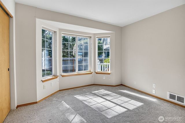 288 Overlake Street NE, Ocean Shores, WA 98569