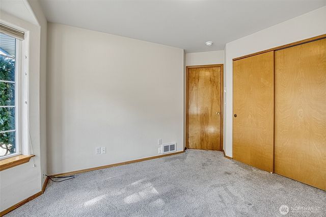 288 Overlake Street NE, Ocean Shores, WA 98569