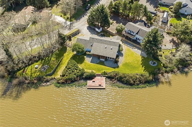 288 Overlake Street NE, Ocean Shores, WA 98569