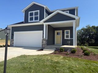 504 Hatch Lake Pkwy, Valparaiso, IN 46385