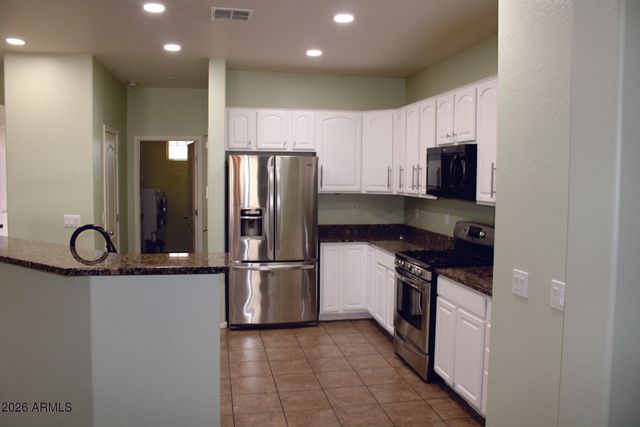 7114 W MALDONADO Road, Laveen, AZ 85339