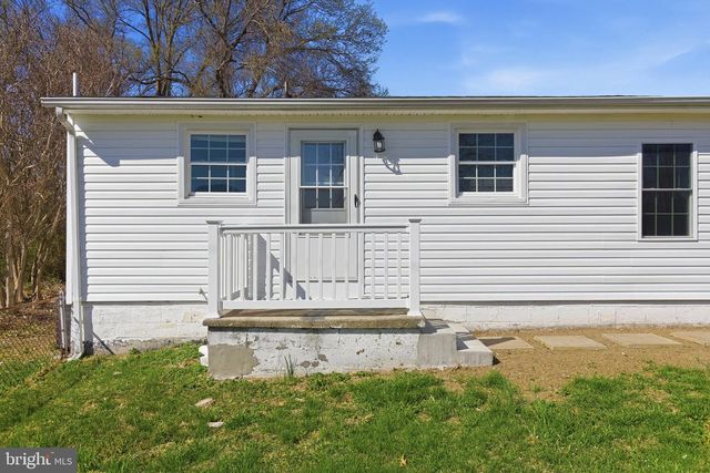 20287 RIDGE RD, Colonial Beach, VA 22443