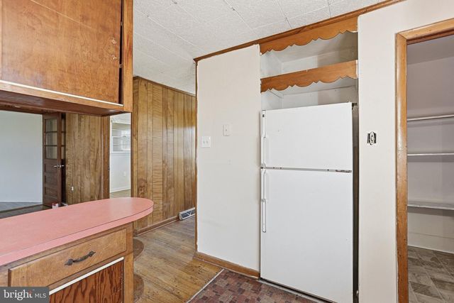 20287 RIDGE RD, Colonial Beach, VA 22443