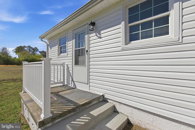 20287 RIDGE RD, Colonial Beach, VA 22443