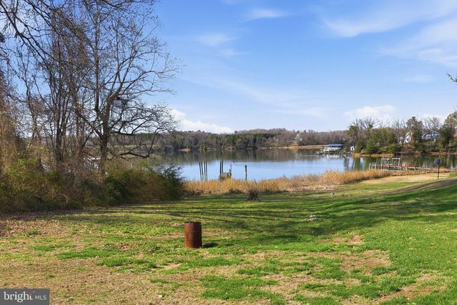 20287 RIDGE RD, Colonial Beach, VA 22443