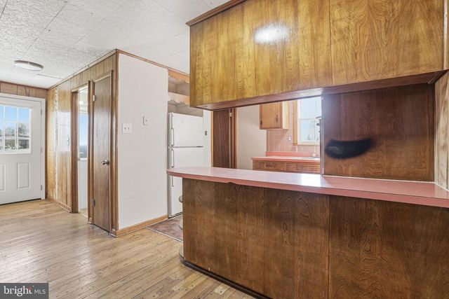20287 RIDGE RD, Colonial Beach, VA 22443