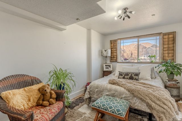 4836 S 5050 W, Hooper, UT 84315