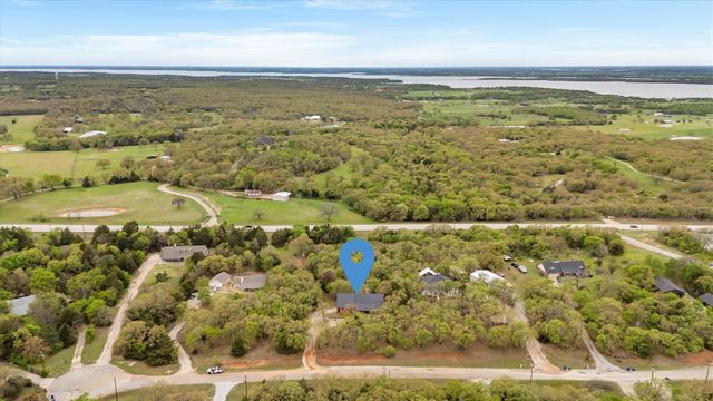 146 County Road 2250, Valley View, TX 76272