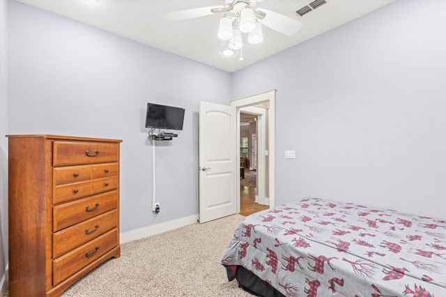 146 County Road 2250, Valley View, TX 76272
