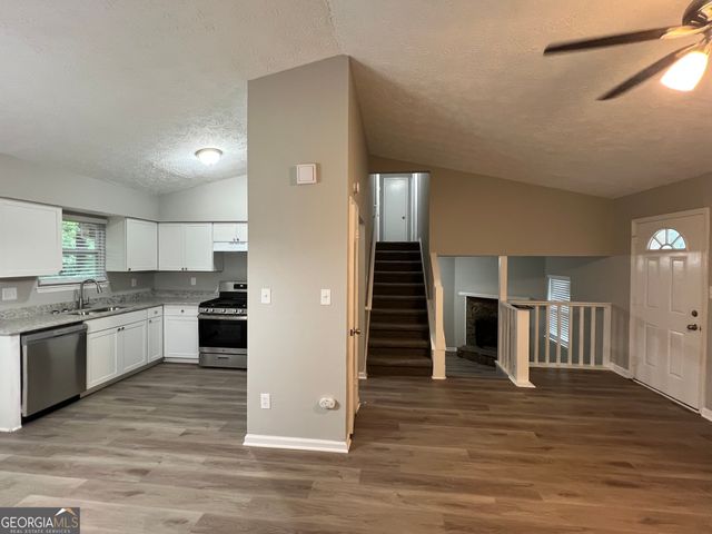 320 Cristi Court, Jonesboro, GA 30238