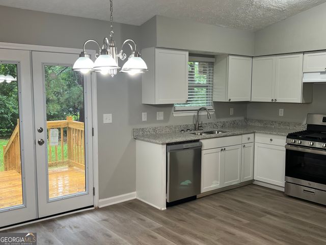 320 Cristi Court, Jonesboro, GA 30238