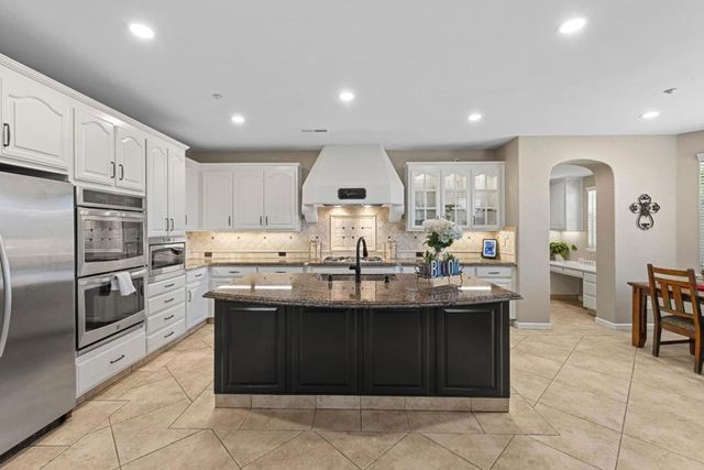 2730 Club Drive, Gilroy, CA 95020