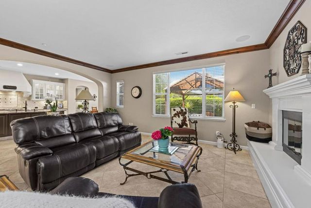 2730 Club Drive, Gilroy, CA 95020