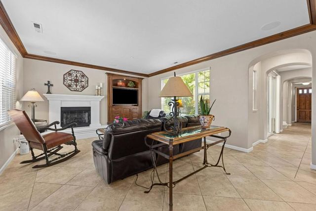 2730 Club Drive, Gilroy, CA 95020