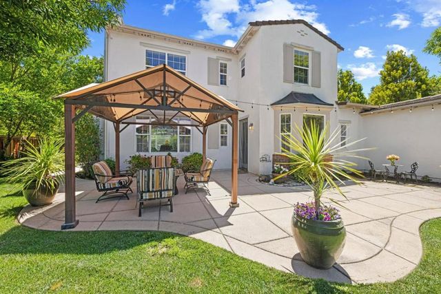 2730 Club Drive, Gilroy, CA 95020