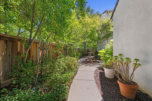 2730 Club Drive, Gilroy, CA 95020