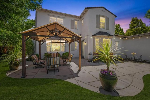 2730 Club Drive, Gilroy, CA 95020