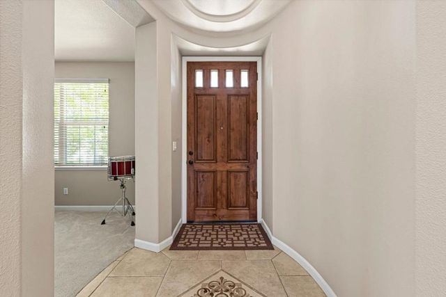 2730 Club Drive, Gilroy, CA 95020