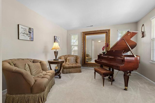 2730 Club Drive, Gilroy, CA 95020