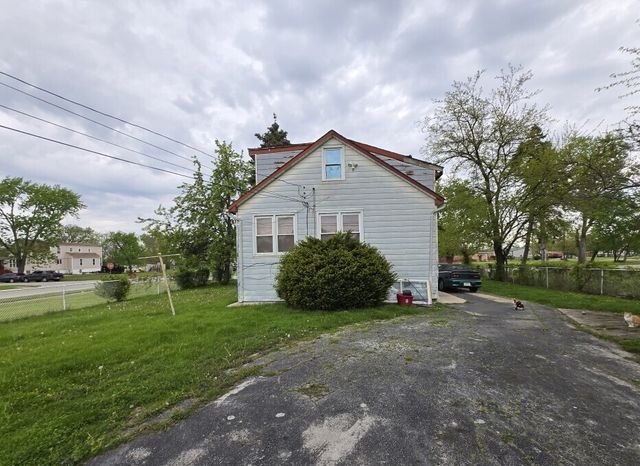 609 E 152nd Street, Phoenix, IL 60426